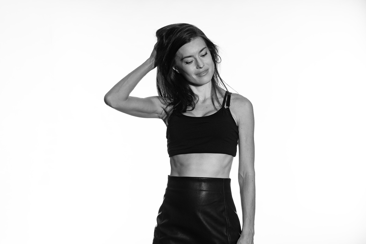 studio beauty fashion portrait